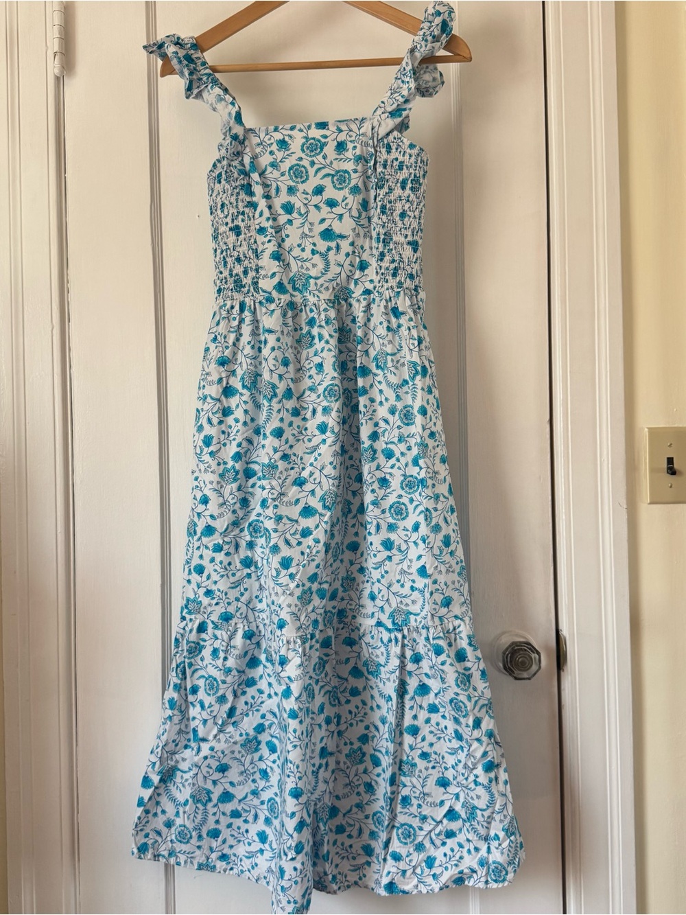 Draper James White Label Blue Paisley Floral Smocked Midi Cotton Dress‎